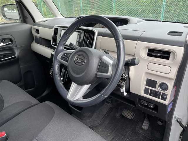 ダイハツ ムーヴ キャンバス X メイクアップ SA Ⅲ 埼玉県 2018(平30)年 11.7万km パールホワイトⅢ/スムースグレーマイカメタリック 2トーン (株)IDOMが運営する【じしゃロン鳩ヶ谷店】の自社ローン対象車両になります。こちらは現金ご利用時の価格です。自社ローンご希望の方は別途その旨お申付け下さい。/登録時122182km/両側スライドドア/純正SDナビ（NMZK-W68D）/  AM/FM/CD/DVD/MSV(SD)/BT/フルセグTV/バックカメラ/ETC/スマートアシスト3/　衝突回避支援ブレーキ機能/　車線逸脱警報機能/　誤発信抑制機能/　先行車発進お知らせ機能/　オートハイビーム/プッシュスタート/スマートキーx2/LEDヘッドライト/　オートライト/フォグランプ/後席ロールサンシェード/電動格納ミラー/ドアバイザー/純正フロアマット/取扱説明書