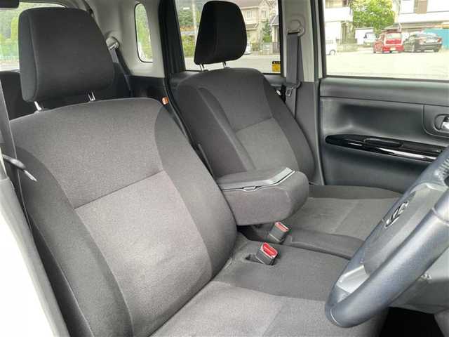 ダイハツ ムーヴ キャンバス X メイクアップ SA Ⅲ 埼玉県 2018(平30)年 11.7万km パールホワイトⅢ/スムースグレーマイカメタリック 2トーン (株)IDOMが運営する【じしゃロン鳩ヶ谷店】の自社ローン対象車両になります。こちらは現金ご利用時の価格です。自社ローンご希望の方は別途その旨お申付け下さい。/登録時122182km/両側スライドドア/純正SDナビ（NMZK-W68D）/  AM/FM/CD/DVD/MSV(SD)/BT/フルセグTV/バックカメラ/ETC/スマートアシスト3/　衝突回避支援ブレーキ機能/　車線逸脱警報機能/　誤発信抑制機能/　先行車発進お知らせ機能/　オートハイビーム/プッシュスタート/スマートキーx2/LEDヘッドライト/　オートライト/フォグランプ/後席ロールサンシェード/電動格納ミラー/ドアバイザー/純正フロアマット/取扱説明書