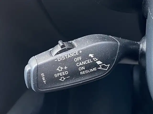 アウディ Ａ４ アバント 2．0 TFSI 福岡県 2015(平27)年 9.7万km ミトスブラックメタリック アダプティブクルーズコントロール/レーンキープアシスト/アシスタンスパッケージ/ハーフレザーシート/前席シートヒーター/純正ナビ/フルセグTV/バックカメラ/Bluetooth/パワーバックドア/オートライト/前後コーナーセンサー　/純正１８インチアルミホイール　/ETC