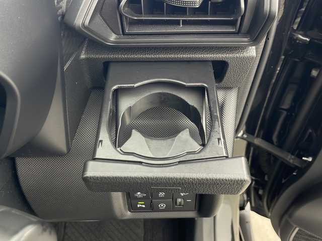 トヨタ ライズ XS 秋田県 2021(令3)年 2.7万km ブラックマイカメタリック ４WD/純正ナビ /バックカメラ  /ワンオーナー /トヨタセーフティンス  /横滑り防止装置　/コーナーセンサー/衝突被害軽減システム/ドライブレコーダー /前席シートヒーター　/LEDヘッドライト　/スマートキー　/スペアキー有り/エンジンスターター /プッシュスタート /アイドリングストップ/ウィンカーミラー /ドアバイザー/ライトレベライザー /ステアリングスイッチ/電格ミラー
