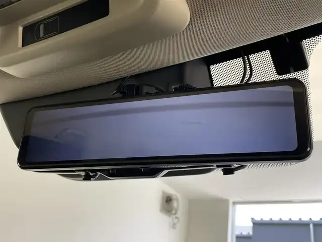 三菱 アウトランダー ＰＨＥＶ G プラスパッケージ 愛知県 2020(令2)年 2.2万km シルキーホワイト 純正8型ディスプレイオーディオ/全方位カメラ/禁煙車/ETC/ハーフレザーシート/シートヒーター/ミラー型ドライブレコーダー/ステアリングヒーター/追従式クルーズコントロール/衝突軽減ブレーキ/パドルシフト/LEDライト