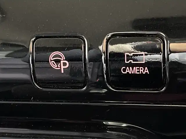 日産 セレナ ハイウェイスターVセレクションⅡ 福岡県 2019(平31)年 5.5万km ブリリアントホワイトパール 純正7型ナビ　/社外フリップ　/アラウンドビューモニター　/クルーズコントロール　/PCS　/LKA　/両側パワースライド　/自動駐車システム　/コーナーセンサー　/ハンズフリースライドドア　/LEDヘッドライト