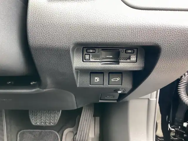 トヨタ クラウン スポーツ Z 神奈川県 2024(令6)年 0.6万km ブラック ワンオーナー/パノラマルーフ/純正12.3インチディスプレイオーディオPlus/フルセグ/BT/AppleCarPlay/AndroidAuto/パノラミックビューモニター/トヨタセーフティセンス/トヨタチームメイト/本革シート/前席シートヒーター&シートベンチレーション/前席パワーシート/運転席シートメモリ/前後ドライブレコーダー/ETC2.0/保証書