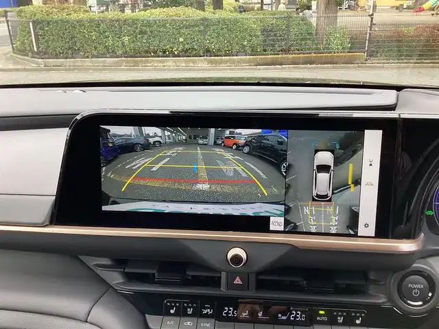 トヨタ クラウン スポーツ Z 神奈川県 2024(令6)年 0.6万km ブラック ワンオーナー/パノラマルーフ/純正12.3インチディスプレイオーディオPlus/フルセグ/BT/AppleCarPlay/AndroidAuto/パノラミックビューモニター/トヨタセーフティセンス/トヨタチームメイト/本革シート/前席シートヒーター&シートベンチレーション/前席パワーシート/運転席シートメモリ/前後ドライブレコーダー/ETC2.0/保証書