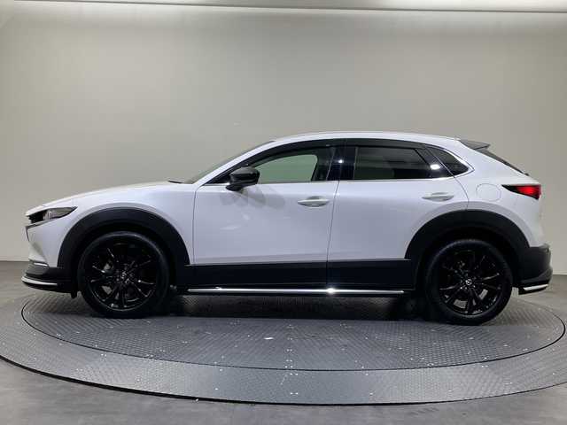マツダ ＣＸ－３０ XD ブラックトーンエディション 愛媛県 2023(令5)年 1.3万km スノーフレイクホワイトパールマイカ ８．８型ナビ/フルセグ／Ｂｌｕｅｔｏｏｔｈ／ＵＳＢ/全方位カメラ/衝突軽減ブレーキ/レーダークルーズコントロール/ＥＴＣ/前後ドライブレコーダー/パワーバックドア/Ｄ席パワーシート/DN席シートヒーター/純正エアロ/ブラインドスポットモニター/前後コーナーセンサー/オートマチックハイビーム/LEDヘッドライト
