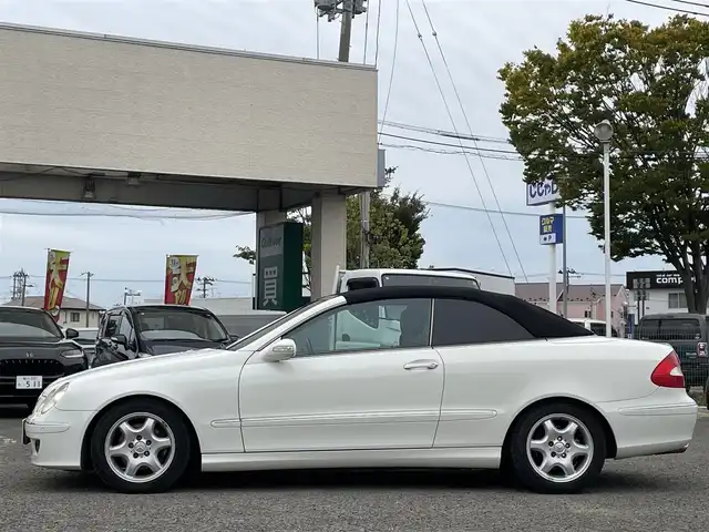 メルセデス・ベンツ ＣＬＫ３５０ カブリオレ 宮城県 2007(平19)年 3.6万km カルサイトホワイト /左ハンドル//電動オープンルーフ//黒革シート//パワーシート/ポジションメモリー//シートヒーター//クルーズコントロール//社外HDDナビ//CD/HDD/FM/AM/BT/フルセグテレビ//バックカメラ//ETC//HID//保証書/取扱説明書//リモコンキー