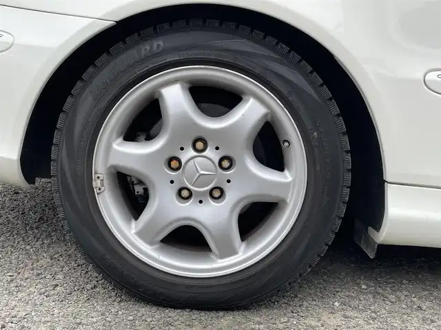 メルセデス・ベンツ ＣＬＫ３５０ カブリオレ 宮城県 2007(平19)年 3.6万km カルサイトホワイト /左ハンドル//電動オープンルーフ//黒革シート//パワーシート/ポジションメモリー//シートヒーター//クルーズコントロール//社外HDDナビ//CD/HDD/FM/AM/BT/フルセグテレビ//バックカメラ//ETC//HID//保証書/取扱説明書//リモコンキー
