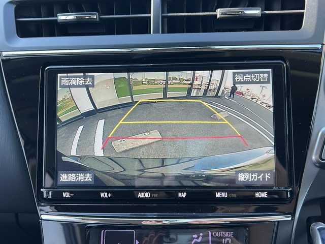 トヨタ プリウス α S ツーリングセレクション 岐阜県 2018(平30)年 6.5万km アティチュードブラックマイカ 登録時走行距離：64407km/ワンオーナー/純正ナビ（NSZT-Y68T）/フルセグテレビ・Bluetooth ・CD・DVD/バックカメラ/レーダークルーズコントロール/ドライブレコーダー/レーンキープアシスト/ビルトインETC/レザーシート/LEDヘッドライト/オートライト/オートマチックハイビーム/プッシュスタート/スマートキー/純正フロアマット/ドアバイザー/保証書/取扱説明書/スペアキー