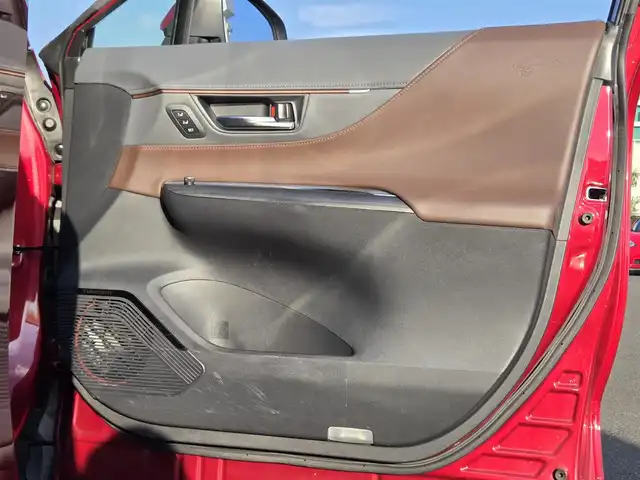 トヨタ ハリアー ハイブリッド Z レザーパッケージ 鹿児島県 2021(令3)年 7.2万km センシュアルレッドマイカ ＪＢＬプレミアムサウンドシステム　/パノラミックビューモニター　/デジタルインナーミラー　/トヨタセーフティセンス　/Ｄ＋Ｎ席シートヒーター　/Ｄ＋Ｎ席シートベンチレーション　/ステアリングヒーター/パワーバックドア/純正12.3インチディスプレイオーディオ/Bluetoothオーディオ/フルセグテレビ/トヨタセーフティセンス/純正前後ドライブレコーダー/純正アルミホイール(19インチ)/純正ビルトインETC2.0/プッシュスタート/スマートキー/エアバック(W+サイド)/カーテンエアバッグ