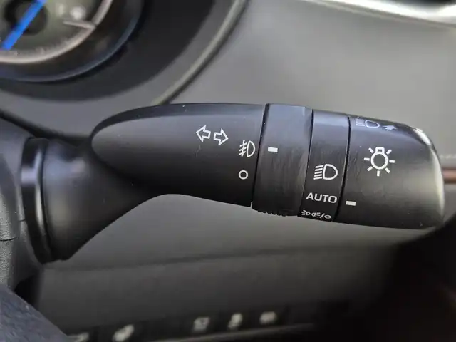 トヨタ ハリアー ハイブリッド Z レザーパッケージ 鹿児島県 2021(令3)年 7.2万km センシュアルレッドマイカ ＪＢＬプレミアムサウンドシステム　/パノラミックビューモニター　/デジタルインナーミラー　/トヨタセーフティセンス　/Ｄ＋Ｎ席シートヒーター　/Ｄ＋Ｎ席シートベンチレーション　/ステアリングヒーター/パワーバックドア/純正12.3インチディスプレイオーディオ/Bluetoothオーディオ/フルセグテレビ/トヨタセーフティセンス/純正前後ドライブレコーダー/純正アルミホイール(19インチ)/純正ビルトインETC2.0/プッシュスタート/スマートキー/エアバック(W+サイド)/カーテンエアバッグ