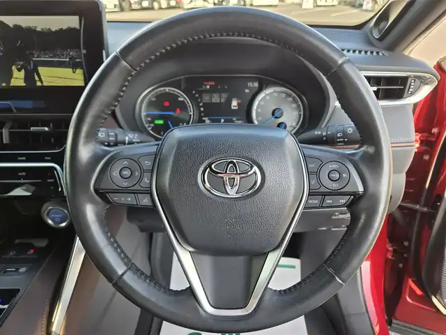 トヨタ ハリアー ハイブリッド Z レザーパッケージ 鹿児島県 2021(令3)年 7.2万km センシュアルレッドマイカ ＪＢＬプレミアムサウンドシステム　/パノラミックビューモニター　/デジタルインナーミラー　/トヨタセーフティセンス　/Ｄ＋Ｎ席シートヒーター　/Ｄ＋Ｎ席シートベンチレーション　/ステアリングヒーター/パワーバックドア/純正12.3インチディスプレイオーディオ/Bluetoothオーディオ/フルセグテレビ/トヨタセーフティセンス/純正前後ドライブレコーダー/純正アルミホイール(19インチ)/純正ビルトインETC2.0/プッシュスタート/スマートキー/エアバック(W+サイド)/カーテンエアバッグ