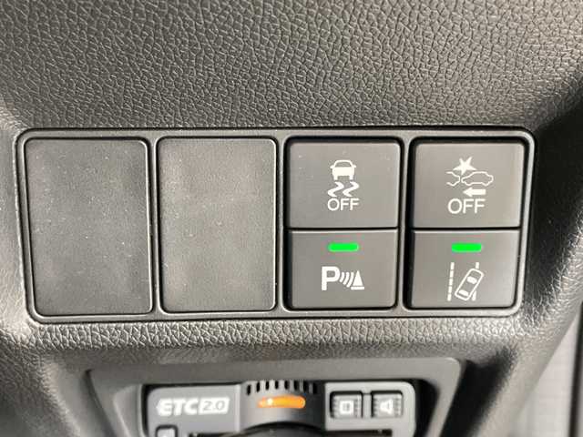 ホンダ ステップワゴン スパーダ eHEV G EXホンダS 栃木県 2021(令3)年 3.6万km プラチナホワイトパール 純正ナビ/（CD/DVD/フルセグTV/Bluetooth）　/バックカメラ　/禁煙車　/ホンダセンシング　/ビルトイン/ＥＴＣ２．０　/両側パワースライドドア　/ハーフレザーシート　/社外デジタルインナーミラー　/純正アルミホイール　/シートヒーター　/スマートキー/わくわくゲート