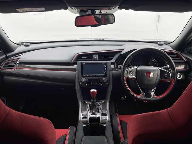 ホンダ シビック タイプR 茨城県 2018(平30)年 3.5万km クリスタルブラックパール 純正メモリナビ VXM-195VFi/フルセグテレビ/MSV/SD/CD/DVD/バックカメラ/ブレンボレッドキャリパー/スカッフプレート/ドライブレコーダー前後/純正20インチAW/下回り防錆処理