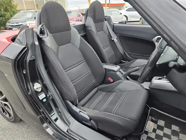 ダイハツ コペン エクスプレイ 鹿児島県 2015(平27)年 8.6万km マタドールレッドP ＬＥＤヘッドライト　/社外ＳＤナビ（ＡＶＩＣ－ＲＷ０９）　/フルセグテレビ　/Ｂｌｕｅｔｏｏｔｈオーディオ　/純正アルミホイール（１６インチ）　/Ｄ＋Ｎ席シートヒーター　/ハーフレザーシート/横滑り防止装置/プッシュスタート/スマートキー