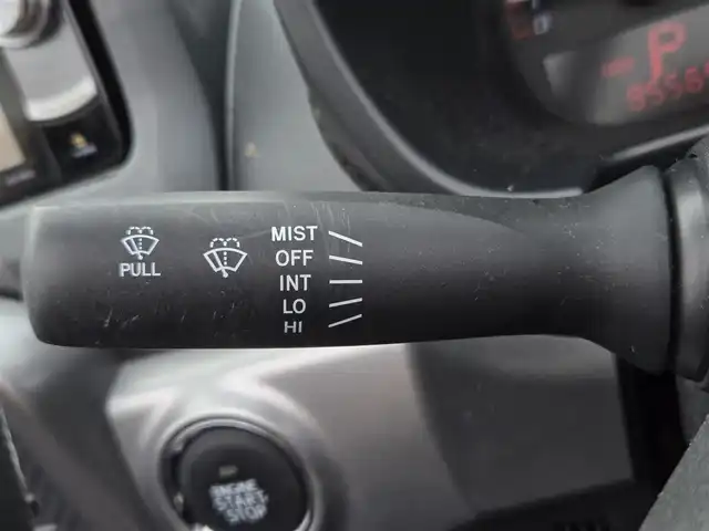 ダイハツ コペン エクスプレイ 鹿児島県 2015(平27)年 8.6万km マタドールレッドP ＬＥＤヘッドライト　/社外ＳＤナビ（ＡＶＩＣ－ＲＷ０９）　/フルセグテレビ　/Ｂｌｕｅｔｏｏｔｈオーディオ　/純正アルミホイール（１６インチ）　/Ｄ＋Ｎ席シートヒーター　/ハーフレザーシート/横滑り防止装置/プッシュスタート/スマートキー