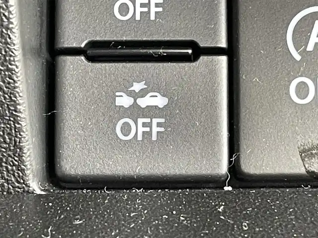 スズキ ジムニー シエラ JC 東京都 2025(令7)年 0.4万km ブルーイッシュブラックパール3 アルパイン９インチナビ　/バックカメラ　/ＵＳＢ　/Ｂｌｕｅｔｏｏｔｈ　/ＣＤ　/ＤＶＤ　/クルーズコントロールシステム　/フロアマット　/ＥＴＣ　/ＡＢＳ　/横滑り防止装置　/コーナーセンサー　/レーンアシスト/オートライト/衝突被害軽減システム