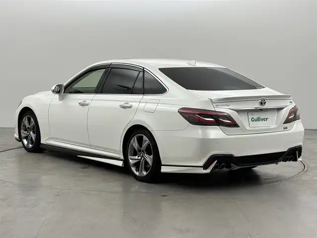 トヨタ クラウン ハイブリッド RS アドバンス 福岡県 2020(令2)年 3.8万km ホワイトパールクリスタルシャイン ムーンルーフ　/純正ナビ／フルセグＴＶ　/バックカメラ　/ＥＴＣ２．０　/レーダークルーズコントロール　/コーナーセンサー　/トヨタセーフティセンス　/衝突軽減ブレーキ　/レーンキープ　/ブラインドスポットモニター　/アクセル踏み間違い防止　/ヘッドアップディスプレイ　/パドルシフト　/シートヒーター　/ステアリングヒーター　/ハーフレザーシート　/シートメモリー付きパワーシート　/LEDヘッドライト　/純正１８インチアルミホイール