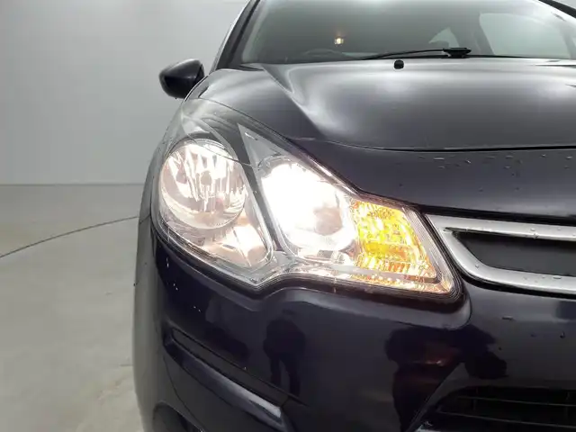 シトロエン Ｃ３ セダクション 福井県 2015(平27)年 4.7万km 黒 純正オーディオ/AM/FM/AUX/横滑り防止装置/MTモード付AT/リモコンキー/ハロゲンヘッドライト/フォグランプ/ヘッドライトレベライザー/純正フロアマット