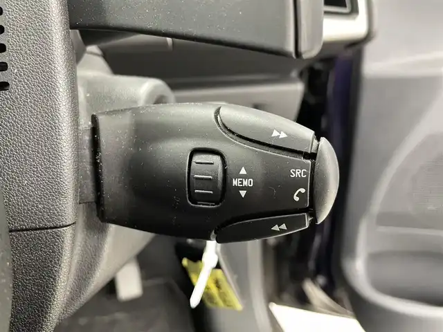 シトロエン Ｃ３ セダクション 福井県 2015(平27)年 4.7万km 黒 純正オーディオ/AM/FM/AUX/横滑り防止装置/MTモード付AT/リモコンキー/ハロゲンヘッドライト/フォグランプ/ヘッドライトレベライザー/純正フロアマット