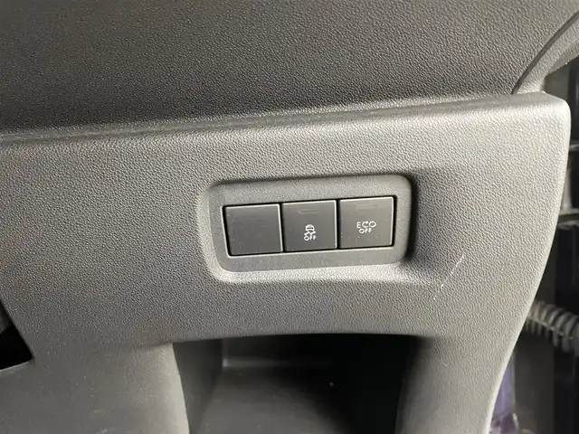 シトロエン Ｃ３ セダクション 福井県 2015(平27)年 4.7万km 黒 純正オーディオ/AM/FM/AUX/横滑り防止装置/MTモード付AT/リモコンキー/ハロゲンヘッドライト/フォグランプ/ヘッドライトレベライザー/純正フロアマット