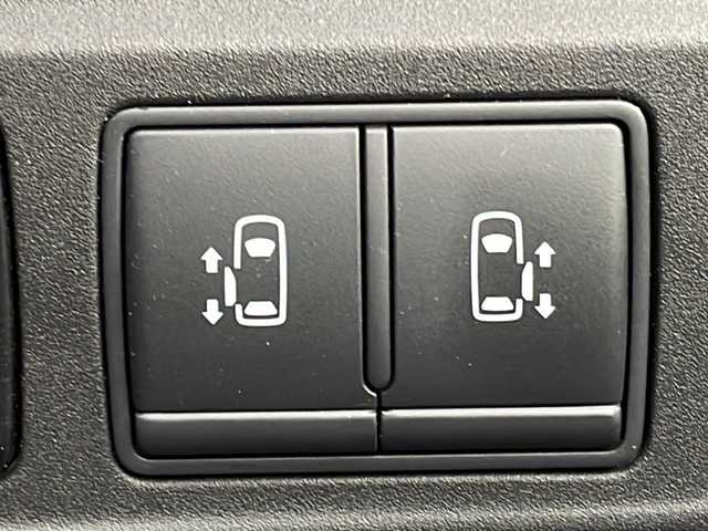 日産 セレナ ハイウェイスター V 岐阜県 2020(令2)年 6.5万km ダイヤモンドブラック 禁煙車/純正ナビ/バックカメラ/エマージェンシーブレーキ/両側パワースライドドア/純正フリップダウンモニター/社外エアロ（ROWEN）（フロント・リア）/社外アルミホイール（WORKランベック）/クルーズコントロール/純正ドライブレコーダー（DJ4-D）/社外ヘッドライト/ビルトインETC/BSI/フォグランプ/インテリジェントキー/プッシュスタート/社外レーダー