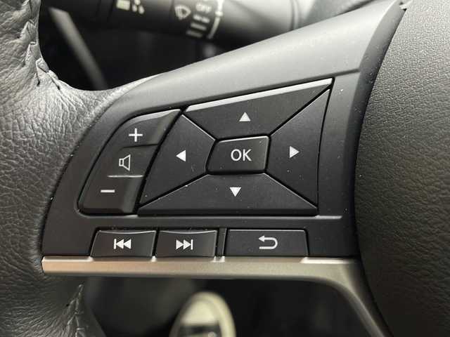 日産 セレナ ハイウェイスター V 岐阜県 2020(令2)年 6.5万km ダイヤモンドブラック 禁煙車/純正ナビ/バックカメラ/エマージェンシーブレーキ/両側パワースライドドア/純正フリップダウンモニター/社外エアロ（ROWEN）（フロント・リア）/社外アルミホイール（WORKランベック）/クルーズコントロール/純正ドライブレコーダー（DJ4-D）/社外ヘッドライト/ビルトインETC/BSI/フォグランプ/インテリジェントキー/プッシュスタート/社外レーダー