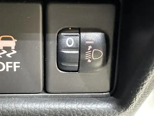 スズキ ワゴンＲ HYBRID FX リミテッド 岩手県 2019(平31)年 4万km ピュアホワイトP ４WD/ヘッドアップディスプレイ/衝突被害軽減ブレーキ/アイドリングストップ/オートライト/オートハイビーム/ヘッドライトレベライザー/シートヒーター/ベンチシート/電動格納ドアミラー/ステアリングスイッチ/BTオーディオ/オートエアコン/純正フロアマット/パワーウィンドウ/パワーステアリング/スマートキー、プッシュスタート