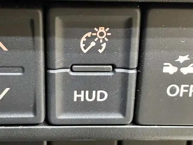 スズキ ワゴンＲ HYBRID FX リミテッド 岩手県 2019(平31)年 4万km ピュアホワイトP ４WD/ヘッドアップディスプレイ/衝突被害軽減ブレーキ/アイドリングストップ/オートライト/オートハイビーム/ヘッドライトレベライザー/シートヒーター/ベンチシート/電動格納ドアミラー/ステアリングスイッチ/BTオーディオ/オートエアコン/純正フロアマット/パワーウィンドウ/パワーステアリング/スマートキー、プッシュスタート