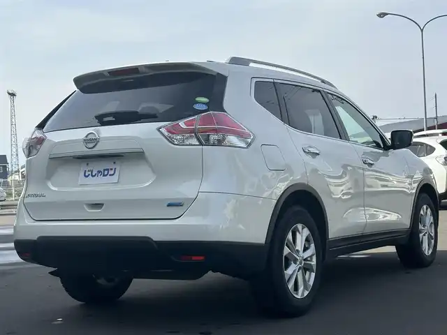 日産 エクストレイル 20X 道北・旭川 2014(平26)年 11.8万km ブリリアントホワイトパール (株)IDOMが運営する【じしゃロン旭川店】の自社ローン専用車両になります。こちらは現金またはオートローンご利用時の価格です。自社ローンご希望の方は別途その旨お申付け下さい/　/・社外ナビ(CD/DVD/SD/BT/フルセグ)/・両席パワーシート/・電動リアゲート/・フォグランプ/・スマートキー1個