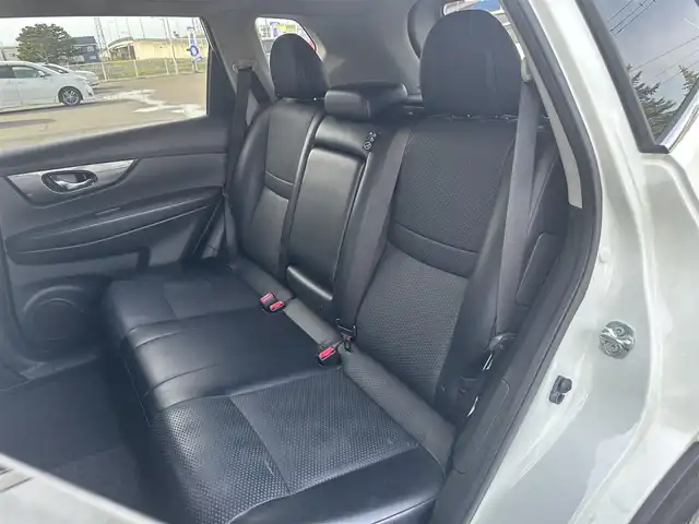 日産 エクストレイル 20X 道北・旭川 2014(平26)年 11.8万km ブリリアントホワイトパール (株)IDOMが運営する【じしゃロン旭川店】の自社ローン専用車両になります。こちらは現金またはオートローンご利用時の価格です。自社ローンご希望の方は別途その旨お申付け下さい/　/・社外ナビ(CD/DVD/SD/BT/フルセグ)/・両席パワーシート/・電動リアゲート/・フォグランプ/・スマートキー1個
