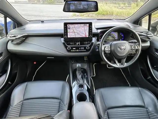 トヨタ カローラツーリング ハイブリッド ダブルバイビー 福岡県 2020(令2)年 4.7万km ホワイトパールクリスタルシャイン ・MODELISTAフルエアロ/・純正ナビ（TV/Bluetooth/Miracast）/・バックカメラ/・ドライブレコーダー（PORMIDO/前後）/・ETC2.0/・トヨタクリアランスソナー/・クルーズコントロール（追従可能）/・レーンキープアシスト/・横滑り防止装置/・衝突被害軽減システム/・D/N席シートヒーター/・オートマチックハイビーム/・LEDヘッドライト/・フットランプ/・ワイヤレス充電/・電動パーキングブレーキ/・ヒートステアリング/・ステアリングスイッチ/・電格ミラー/・トノカバー