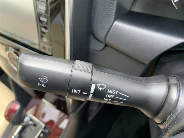 トヨタ プレミオ 1．5F EXパッケージ 静岡県 2018(平30)年 4.7万km ホワイトパールクリスタルシャイン ユーザー買取車両/ワンオーナー/純正SDナビ/　【CD/DVD/BT/地デジフルTV】/スペアキー/パワーシート（D席）/アイドリングストップ/横滑り防止/ハーフレザーシート/バックカメラ/ドライブレコーダー/スタートボタン/スマートキー/ビルトインETC/コーナーセンサー