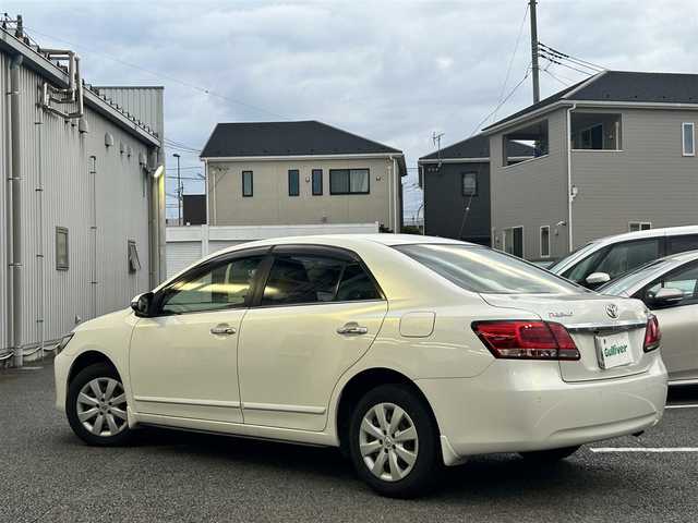 トヨタ プレミオ 1．5F EXパッケージ 静岡県 2018(平30)年 4.7万km ホワイトパールクリスタルシャイン ユーザー買取車両/ワンオーナー/純正SDナビ/　【CD/DVD/BT/地デジフルTV】/スペアキー/パワーシート（D席）/アイドリングストップ/横滑り防止/ハーフレザーシート/バックカメラ/ドライブレコーダー/スタートボタン/スマートキー/ビルトインETC/コーナーセンサー