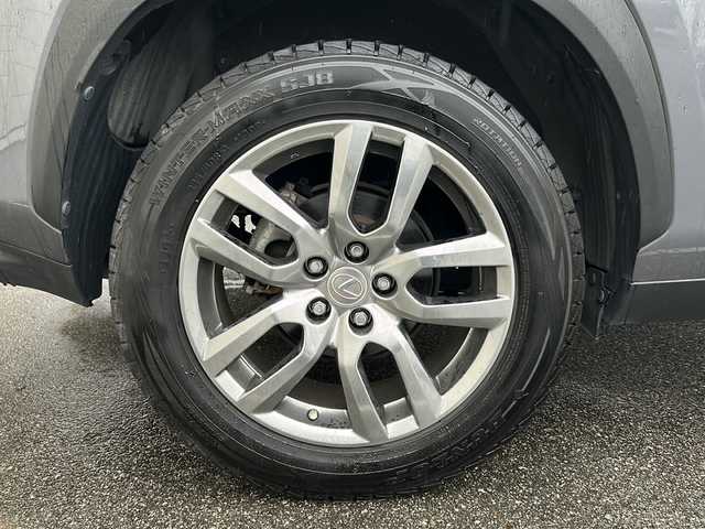 レクサス ＮＸ 300h Iパッケージ 富山県 2015(平27)年 5.5万km マーキュリーグレーマイカ 純正SDナビ/（BT・USB・フルセグ・CD・SD・AUX)/ヘッドアップディスプレイ/衝突軽減システム/レザーシート/シートヒーター/バックカメラ/サイドカメラ/純正アルミホイール/LEDヘッドライト/オートライト/レーンディパーチャーアラート/プッシュスタート/ETC/メモリー付きパワーシート/スペアキー/カードキー/保証書・取説