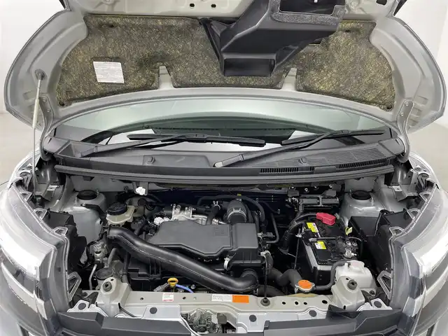 トヨタ ルーミー カスタムG 千葉県 2020(令2)年 6.6万km ブライトシルバーM 禁煙車/スマートアシスト/・先行車発進システム/・車線逸脱警報システム/・衝突軽減ブレーキ/・レーダークルーズコントロール/・コーナーセンサー/両側電動ドア/純正メモリナビ/・型番：NSZT-W68T/・CD/DVD/Bluetooth/フルセグTV/パノラミックビューモニター/・ビルトインETC/革巻きステアリング/・ステアリングスイッチ/電子パーキング/・ブレーキホールド/純正フロアマット/純正ドアバイザー/純正14インチAW/オートライト/・オートマチックハイビーム/・LEDヘッドライト/・LEDフォグランプ/電動格納ウインカーミラー/アイドリングストップ/プッシュスタート/・スマートキー/・スペアキー