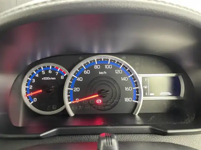 トヨタ ルーミー カスタムG 千葉県 2020(令2)年 6.6万km ブライトシルバーM 禁煙車/スマートアシスト/・先行車発進システム/・車線逸脱警報システム/・衝突軽減ブレーキ/・レーダークルーズコントロール/・コーナーセンサー/両側電動ドア/純正メモリナビ/・型番：NSZT-W68T/・CD/DVD/Bluetooth/フルセグTV/パノラミックビューモニター/・ビルトインETC/革巻きステアリング/・ステアリングスイッチ/電子パーキング/・ブレーキホールド/純正フロアマット/純正ドアバイザー/純正14インチAW/オートライト/・オートマチックハイビーム/・LEDヘッドライト/・LEDフォグランプ/電動格納ウインカーミラー/アイドリングストップ/プッシュスタート/・スマートキー/・スペアキー
