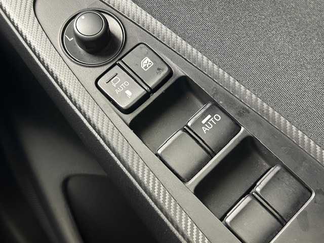 マツダ マツダ２ 15S スマートエディション 宮城県 2022(令4)年 1.6万km セラミックM ワンオーナー/純正ナビ/(FM/AM/aha/USB/CD/DVD/AUX)/フルセグTV/Bluetooth/全方位カメラ/フロントカメラ/バックカメラ/ビルトインETC/ブラインドスポットモニター/プッシュスタート/スマートキー/オートライト/オートマチックハイビーム/LEDヘッドライト/ドアバイザー
