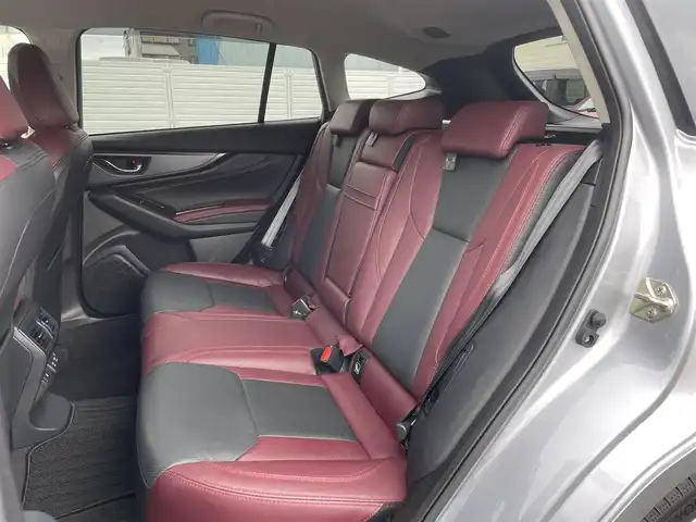 スバル レヴォーグ 1．8STIスポーツ EX 兵庫県 2020(令2)年 3.5万km アイスシルバーメタリック 外部検査実施済み/・本革シート/・前席パワーシート/・全席シートヒーター/・純正メモリーナビ/・地デジ/DVD/BT/USB/AUX/・TVキャンセラー/・ステアリングリモコン/・フロント、サイド、リヤカメラ/・パワーバックドア/・純正18インチAW/・ETC/・ドライブレコーダー/・LEDアクセサリーライナー/・オートLEDヘッドランプ/・LEDフォグランプ/・リヤフォグランプ/・アイドリングストップ/【アイサイト】//プリクラッシュブレーキ//全車速追従機能式クルーズコントロール//スバルリヤビークルディテクション//エマージェンシーレーンキープアシスト//車線逸脱防止アシスト//先行車発進お知らせ//アイサイトアシストモニター//ドライバーモニタリングシステム//ステアリング連動ヘッドランプ