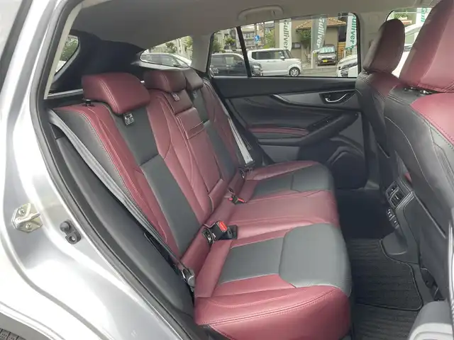 スバル レヴォーグ 1．8STIスポーツ EX 兵庫県 2020(令2)年 3.5万km アイスシルバーメタリック 外部検査実施済み/・本革シート/・前席パワーシート/・全席シートヒーター/・純正メモリーナビ/・地デジ/DVD/BT/USB/AUX/・TVキャンセラー/・ステアリングリモコン/・フロント、サイド、リヤカメラ/・パワーバックドア/・純正18インチAW/・ETC/・ドライブレコーダー/・LEDアクセサリーライナー/・オートLEDヘッドランプ/・LEDフォグランプ/・リヤフォグランプ/・アイドリングストップ/【アイサイト】//プリクラッシュブレーキ//全車速追従機能式クルーズコントロール//スバルリヤビークルディテクション//エマージェンシーレーンキープアシスト//車線逸脱防止アシスト//先行車発進お知らせ//アイサイトアシストモニター//ドライバーモニタリングシステム//ステアリング連動ヘッドランプ