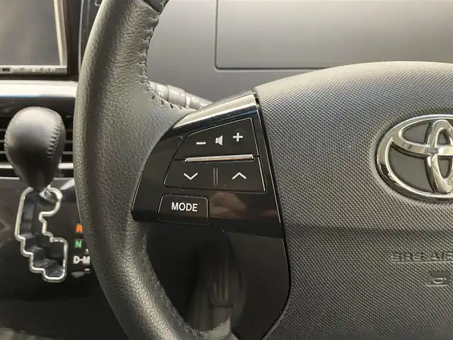 トヨタ エスティマ アエラス サイドリフトアップ 兵庫県 2015(平27)年 4.2万km ブラック 社外HDDナビ(Bluetooth/CD/DVD/フルセグTV)/両側パワースライドドア/オットマン/オートライト/純正アルミホイール/純正フロアマット/クルーズコントロール/バックカメラ/HIDヘッドライト/プッシュスタート
