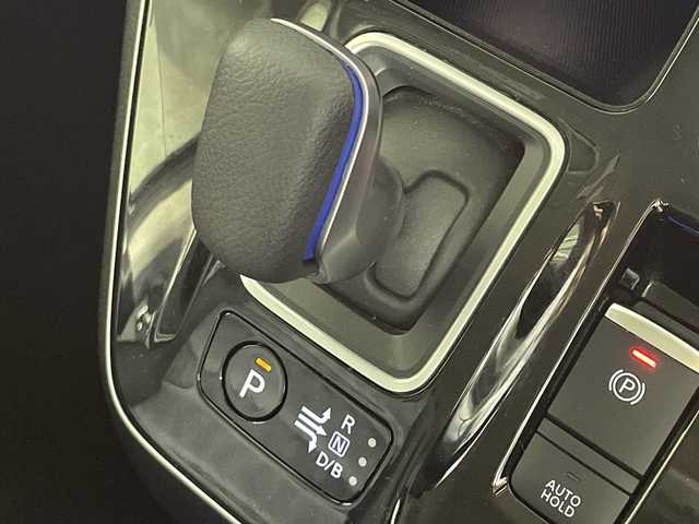 日産 セレナ e－パワー ハイウェイスター V 神奈川県 2022(令4)年 3.6万km ダイヤモンドブラック プロパイロット/純正10型ナビ/・BT/フルセグTV/CD/DVD/BD/SD/AM/FM/MUSICSTORE/アラウンドビューモニター/インテリジェントルームミラー/BSM/両側電動スライドドア/ビルトインETC/ドライブレコーダー/革巻きステアリング/ステアリングスイッチ/Autoライト/パーソナルテーブル/2列目USBソケット/電動サイドブレーキ/オートブレーキホールド/インテリジェントキー/プッシュスタートボタン/DRIVEモード/フロントソナー/アダプティブLED/フォグランプ/純正アルミホイール/純正ドアバイザー/純正フロアマット