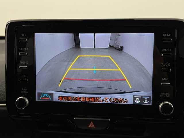 トヨタ ヤリスクロス Z 新潟県 2023(令5)年 2.8万km プラチナホワイトパールマイカ 4WD/純正ディスプレイオーディオ/　　AM/FM/BT/USB/MiraCast/バックカメラ/レーダークルーズコントロール/LEDオートライト/オートマチックハイビーム/ハーフレザーシート/シートヒーター/純正アルミホイール/ステアリングスイッチ/ステアリングヒーター/ンUSBポート/TypeCポート/スマートキー/ETC