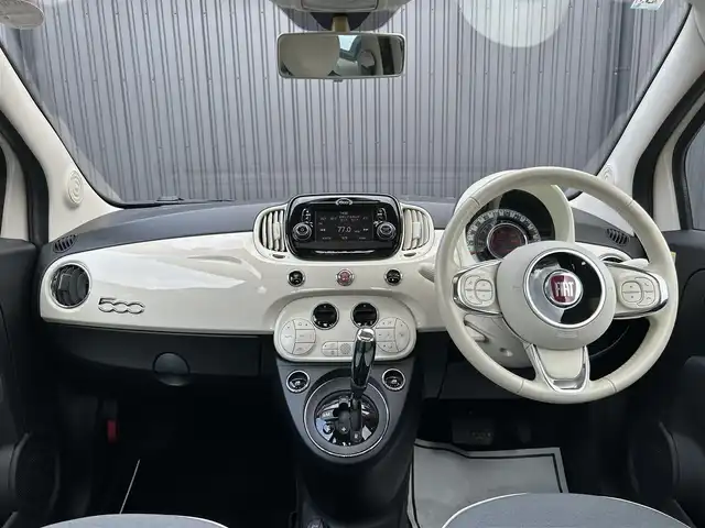 フィアット ５００ プーラ 福島県 2018(平30)年 4.3万km グリジオ・プラティノ 特別・限定車/サンルーフ/白半革シート/純正ディスプレイオーディオ(BT/AUX/USB)/純正15AW/ETC/アイドリングストップ/純正フロアマット/取扱説明書/スペアキー