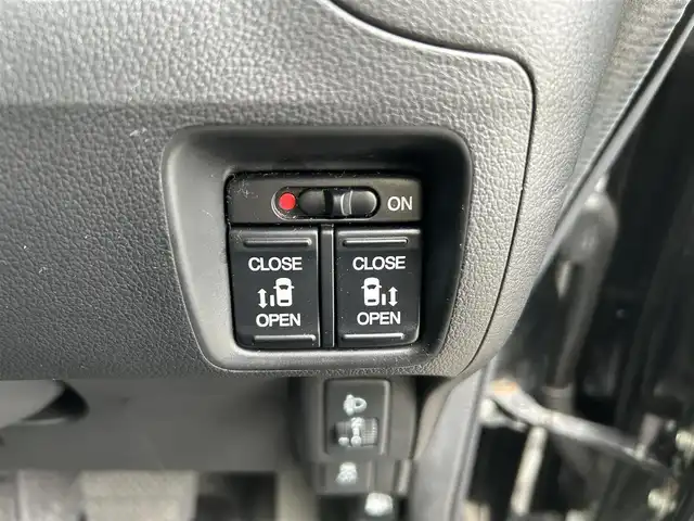ホンダ Ｎ ＢＯＸ G Lパッケージ 愛媛県 2014(平26)年 4.3万km スマートブラック 純正7型ナビ(AM/FM/CD/DVD/BT/ワンセグTV)/バックカメラ/両側電動スライド/前後ドライブレコーダー/プッシュスタート/ETC/純正フロアマット/ステアリングリモコン/ヘッドライトレベライザー/電格ミラー/シガーソケット/ECON/現状サマー(純正AW)(155/65/R14)/DUNLOP ENASAVE EC204