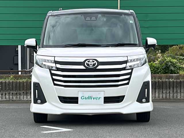 トヨタ ルーミー カスタムG－T 茨城県 2022(令4)年 3.4万km ブラックマイカメタリック/パールホワイト2トーン 純正7インチナビ（AM/FM/Bluetooth/CD/DVD/フルセグTV）/バックカメラ/純正ビルトインETC/スマートキー/クルーズコントロール/アイドリングストップ/前後ドライブレコーダー/純正フロアマット/両側パワースライドドア/純正15インチアルミホイール/前後コーナーセンサー/横滑り防止装置/盗難防止装置/衝突被害軽減システム/フロントフォグランプ/スマートアシスト機能