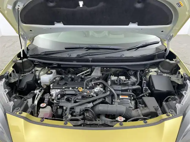 トヨタ ヤリスクロス ハイブリッド Z 大分県 2020(令2)年 4.3万km ブラスゴールドメタリック ワンオーナー/TOYOTAセーフティセンス/・プリクラッシュセーフティ/・レーントレーシングアシスト/・レーダークルーズコントロール/・オートマチックハイビーム/純正ディスプレイオーディオ/・ナビ機能有り、USB、BT対応、AM/FM/・AppleCarPlay、AndroidAuto/ステアリングスイッチ/バックカメラ/ビルトインETC/前後ドライブレコーダー　型式：ZDR016/ハーフレザーシート/・運転席パワーシート/前席シートヒーター/横滑り防止装置/電動格納ミラー/オートライト/LEDヘッドライト/純正18インチアルミホイール/コーナーセンサー/保証書、取説、スペアキー有り
