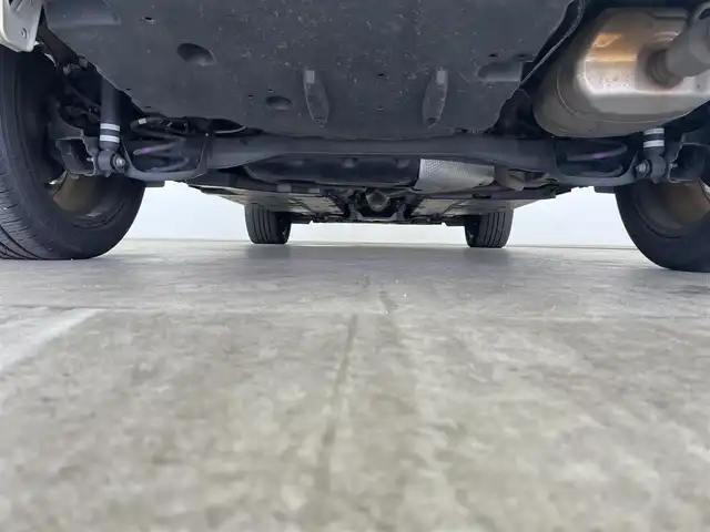 トヨタ ヤリスクロス ハイブリッド Z 大分県 2020(令2)年 4.3万km ブラスゴールドメタリック ワンオーナー/TOYOTAセーフティセンス/・プリクラッシュセーフティ/・レーントレーシングアシスト/・レーダークルーズコントロール/・オートマチックハイビーム/純正ディスプレイオーディオ/・ナビ機能有り、USB、BT対応、AM/FM/・AppleCarPlay、AndroidAuto/ステアリングスイッチ/バックカメラ/ビルトインETC/前後ドライブレコーダー　型式：ZDR016/ハーフレザーシート/・運転席パワーシート/前席シートヒーター/横滑り防止装置/電動格納ミラー/オートライト/LEDヘッドライト/純正18インチアルミホイール/コーナーセンサー/保証書、取説、スペアキー有り