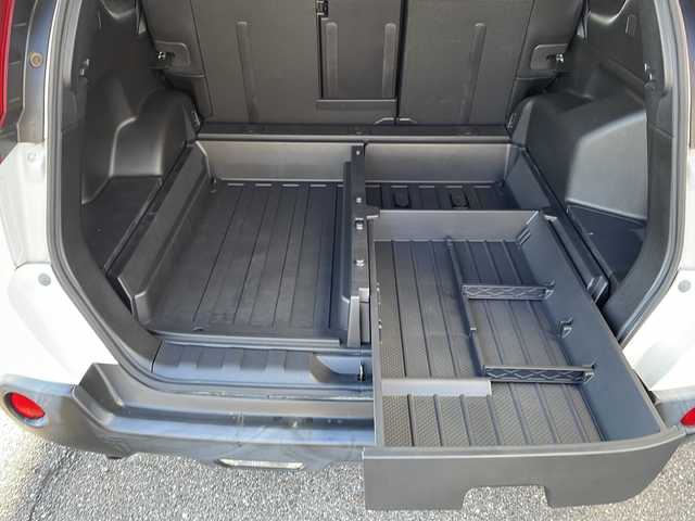 日産 エクストレイル 20X 岐阜県 2011(平23)年 9.8万km ブリリアントホワイトパール /ワンオーナー//純正7インチHDDナビ/(CD/DVD/USB/AM/FM/ワンセグTV/BT)//4WD//バックカメラ//レザーシート//オートライト//全席シートヒーター//純正フロアマット//純正ドアバイザー//純正17インチアルミホイール//スペアキー×1//ETC