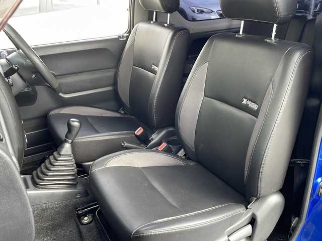 スズキ ジムニー クロスアドベンチャー XC 道北・旭川 2012(平24)年 10.2万km パールメタリックカシミールブルー /禁煙車//社外オーディオ//ＵＳＢ・ＡＵＸ//ハーフレザーシート//Ｄ席シートヒーター//ミラーヒーター//ヘッドライトレベライザー//フォグライト//スペアキー//ＥＴＣ//保証書