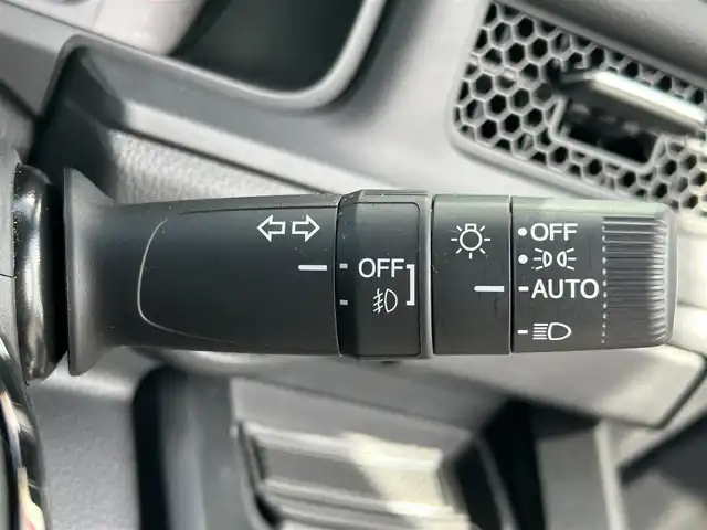 ホンダ ステップワゴン スパーダ eHEV 和歌山県 2023(令5)年 1.3万km クリスタルブラックパール 純正ナビ/全方位モニター/フルセグTV/両側パワースライドドア/衝突軽減ブレーキ/アダプティブクルーズコントロール/コーナーセンサー/パワーテールゲート/シートヒーター/純正アルミホイール/純正フロアマット/ビルトインETC/ドライブレコーダー/LEDヘッドライト/オートライト